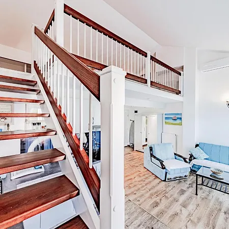 Stunning In With Wifi Lägenhet *