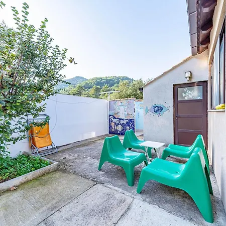 Stunning In With Wifi Lägenhet Broce