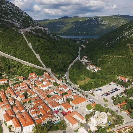 Stunning In With Wifi